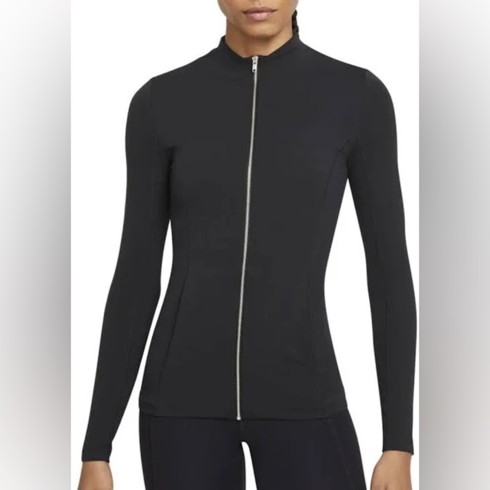Nike Women’s Yoga Dri-Fit Luxe fitted jacket BBL size L Large NWT